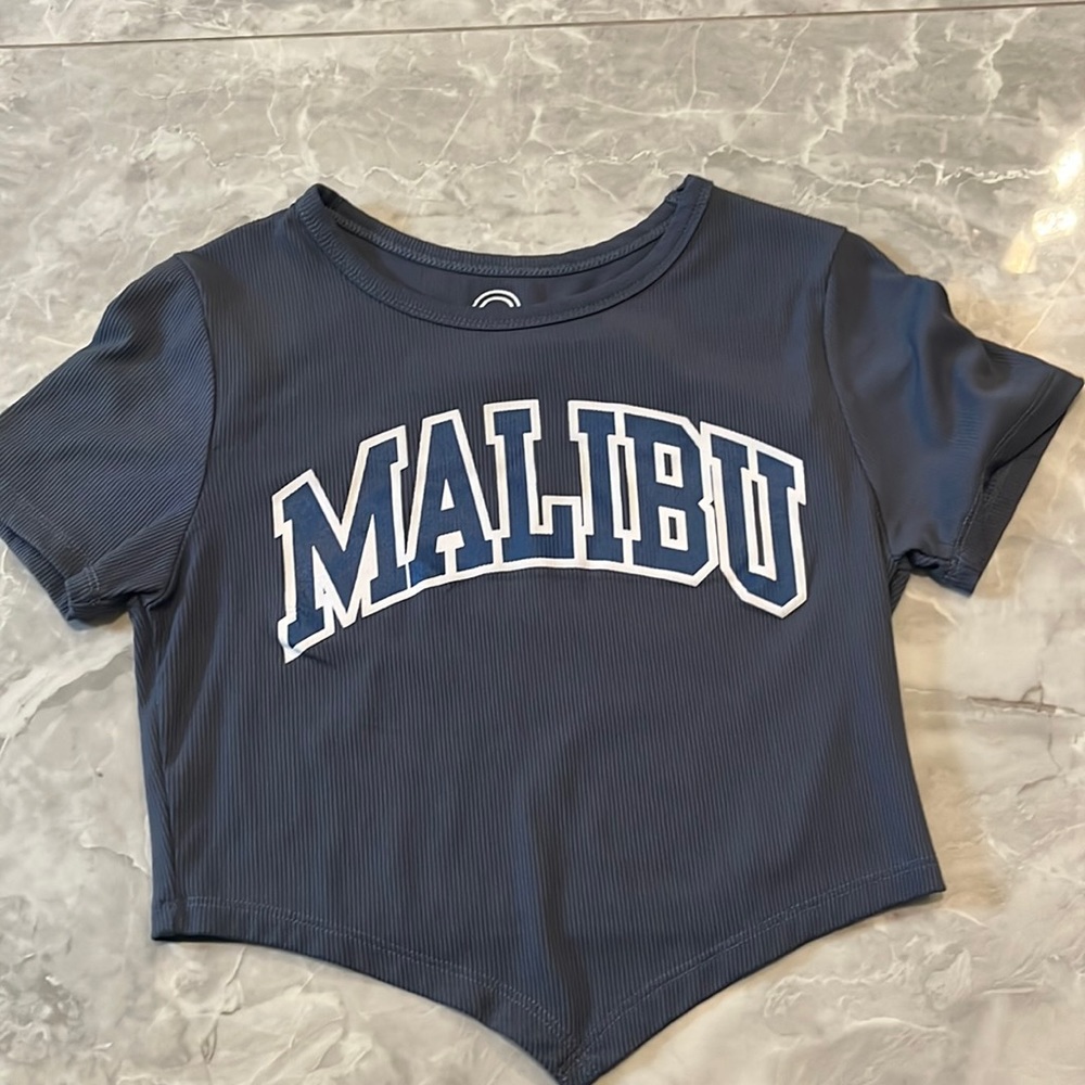 Women’s size small cropped top